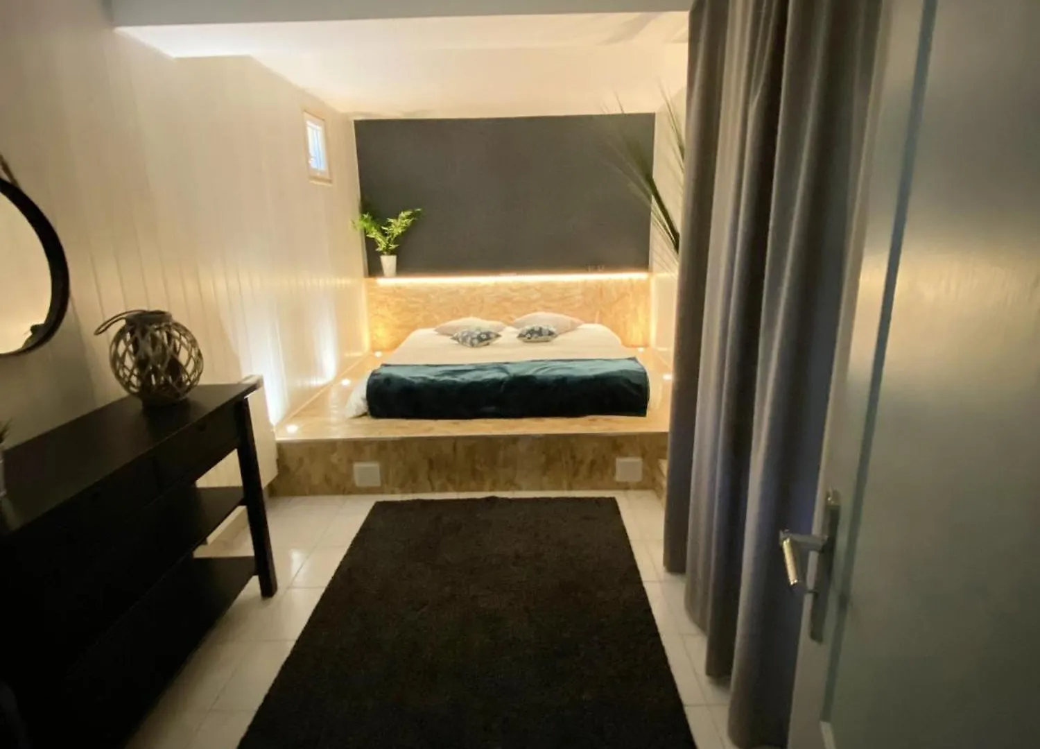 Quarto em Acomodações Particulares Villa 12 Personnes Au Calme Avec Piscine Puget-Ville
